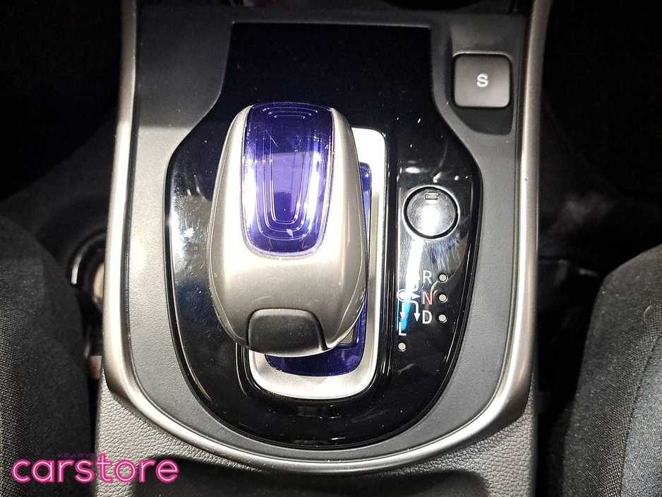 2016 Honda Grace GRACE DAA-GM4 4 DR AUTO €13,880