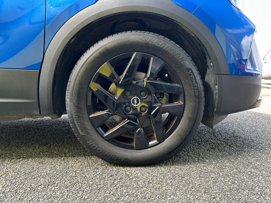 2022 Opel Mokka - image 5