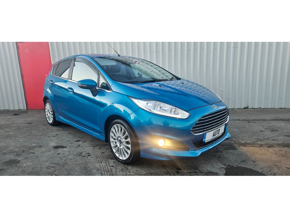 2014 Ford Fiesta auto 1.0 eco zetec s/titanium fully loaded low kms €8,750