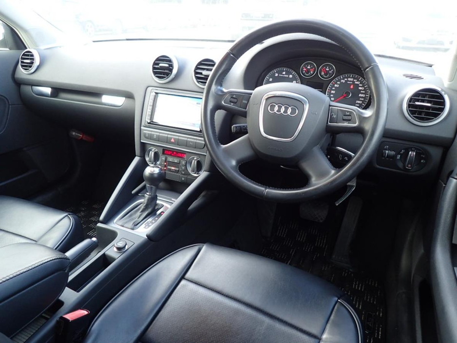 2013 Audi A3 - image 3