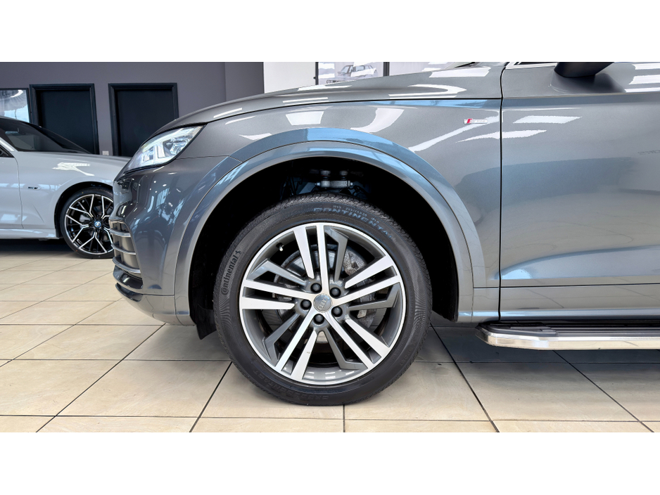 2018 Audi Q5 - image 3