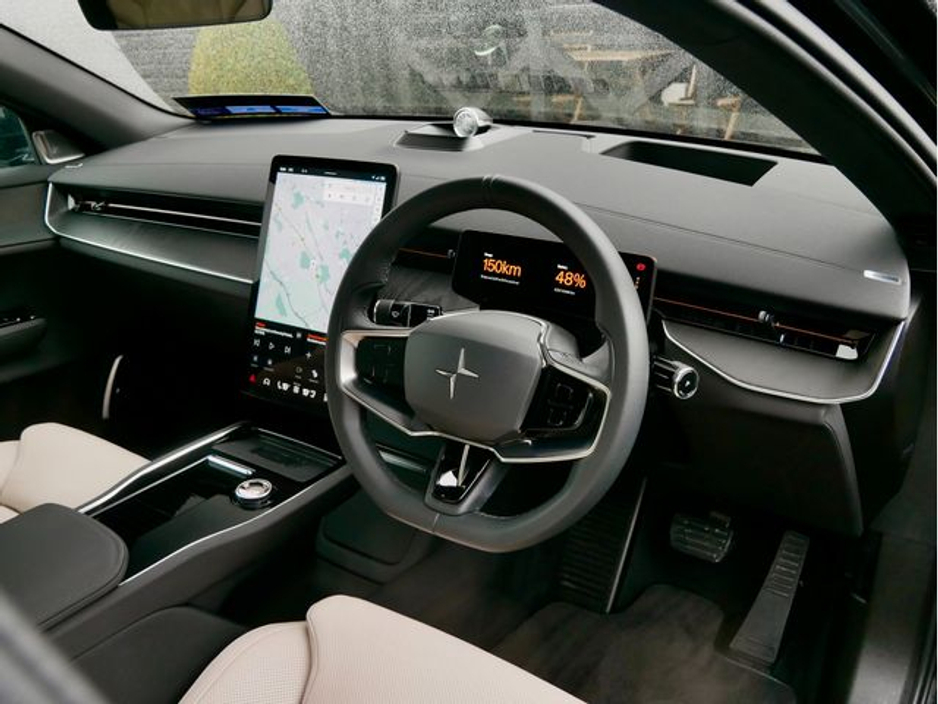 2024 Polestar 3 - image 17