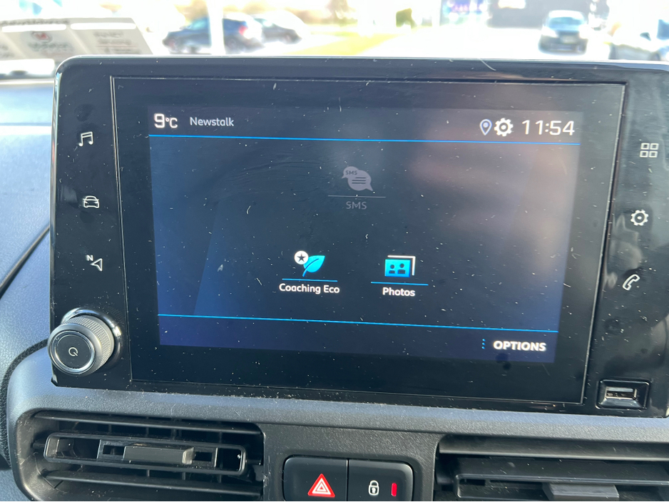 2020 Peugeot Partner PROF PLUS 1.5 BLUE HDI 100 3DR €8,900