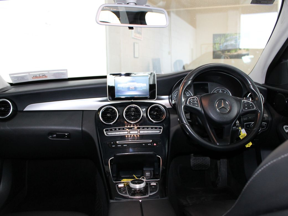 2018 Mercedes-Benz C Class - image 10