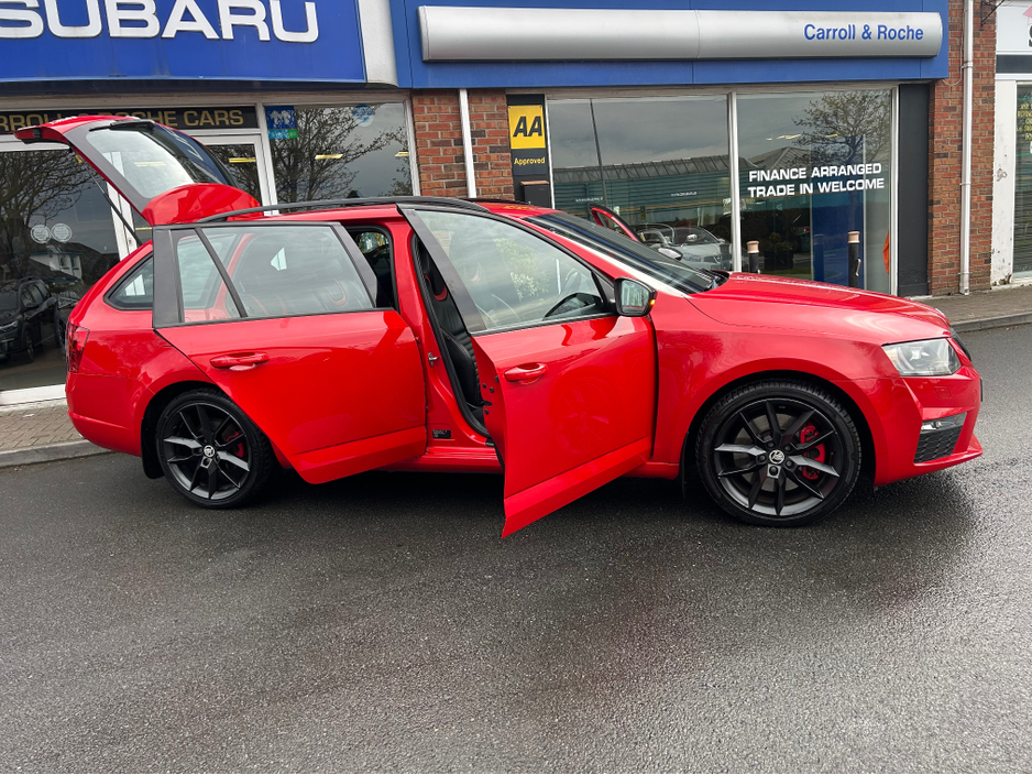 2015 Skoda Octavia - image 19