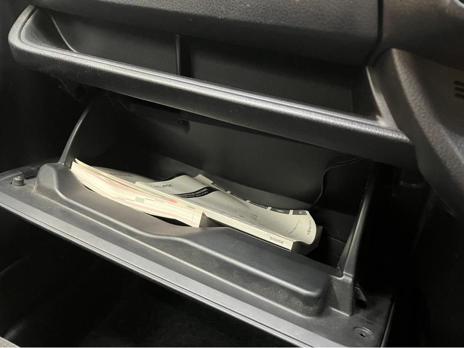 2018 Toyota Vitz - image 14