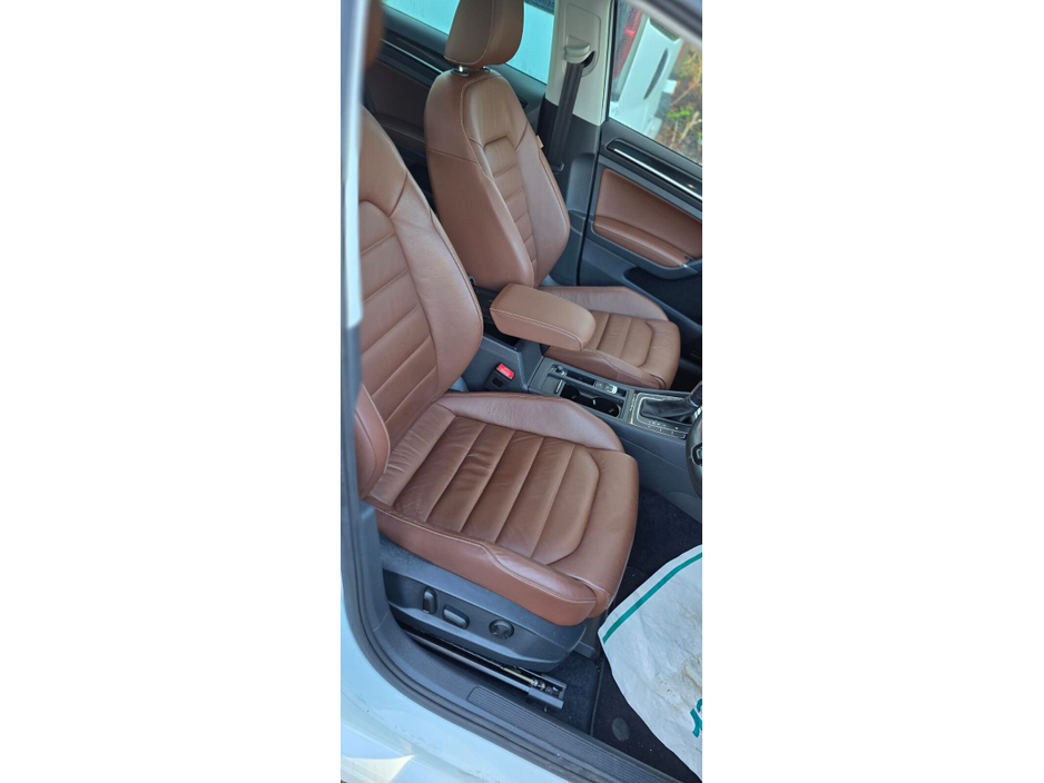 2016 Volkswagen Golf 1.4 TSI DSG 5DR 150HP Highline €16,995