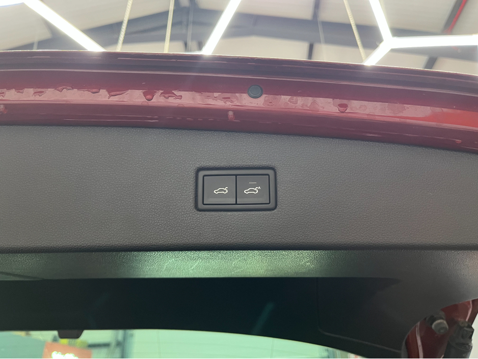 2019 Volkswagen Tiguan €25950! 2019 VOLKSWAGEN TIGUAN TDI 4MOTION COMFORT LINE 2.0 AUTOMATIC / CRUISE CONTROL / 360° PARKING CAMERA AND MORE €25,950