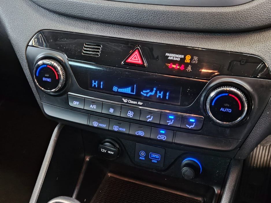 2017 Hyundai Tucson - image 11