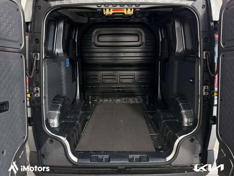 2026 Kia PV5 - image 14