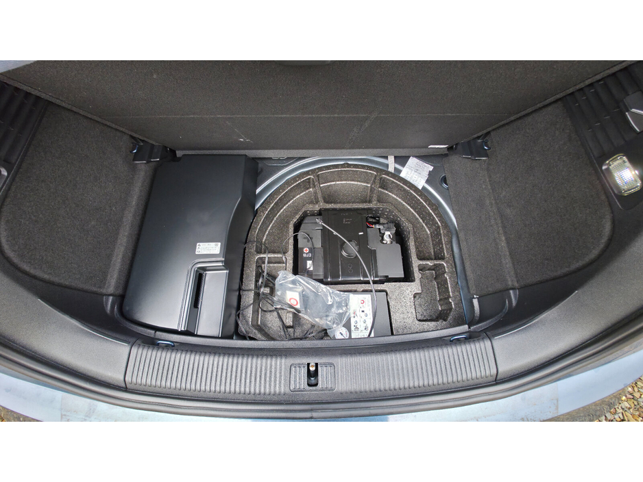 2017 Audi A1 - image 13