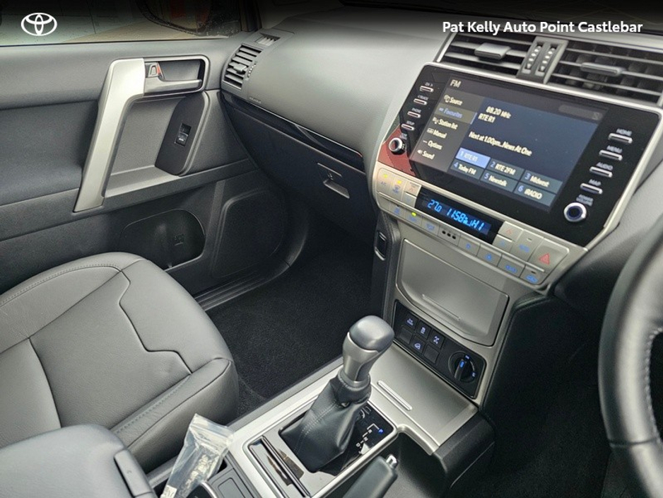 2023 Toyota Landcruiser - image 15