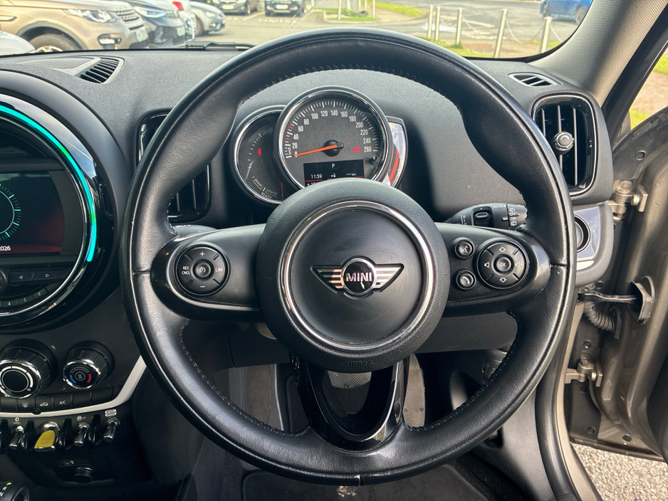 2018 MINI Countryman - image 13