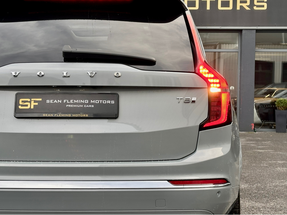 2025 Volvo XC90 - image 17