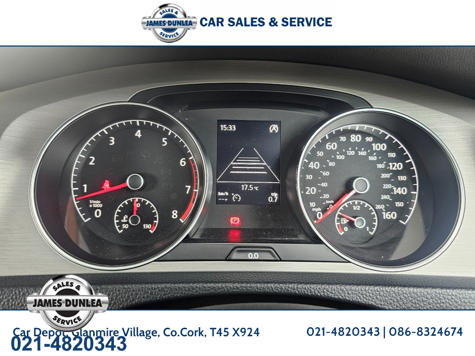 2015 Volkswagen Golf - image 10