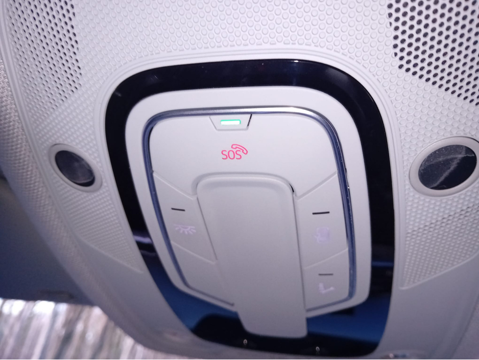 2017 Audi A4 - image 30