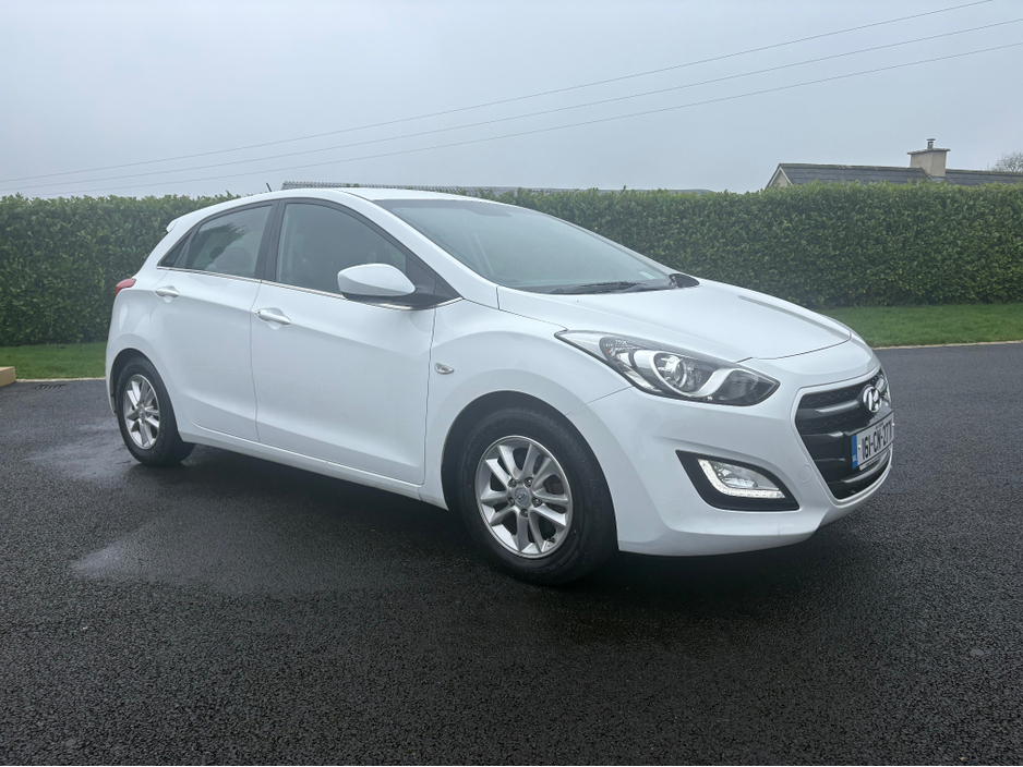 2016 Hyundai i30 SE 110PS 5DR €9,950
