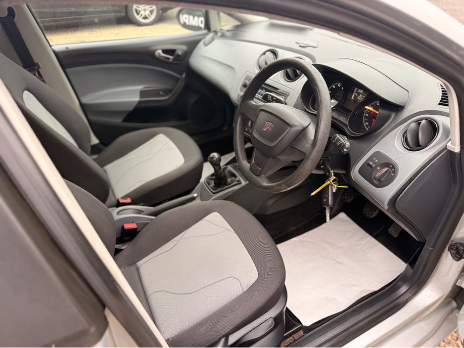 2013 SEAT Ibiza - image 4