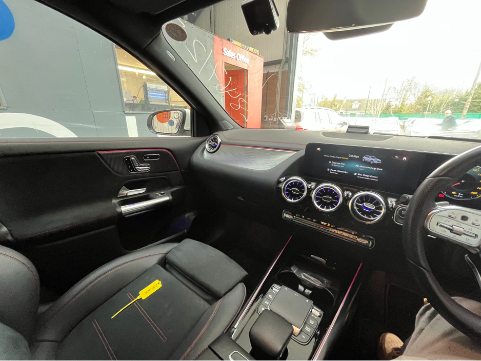 2022 Mercedes-Benz EQA - image 18