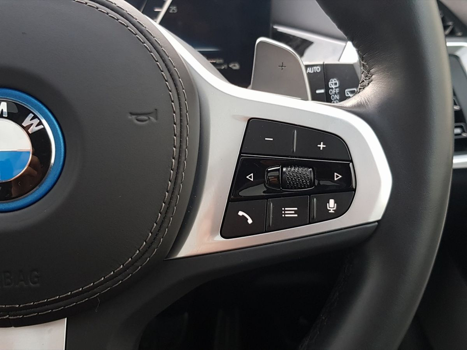 2025 BMW X5 - image 16