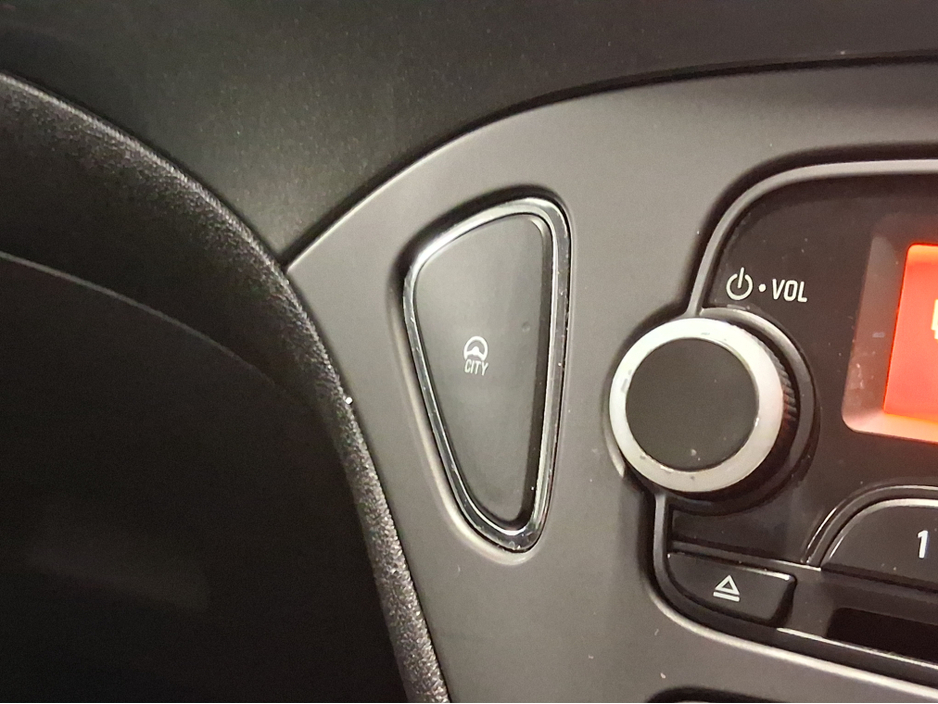 2016 Opel Corsa **LOW KLMS** €8,995