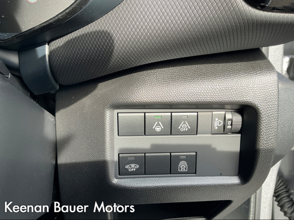 2025 Citroen C5 Aircross - image 13