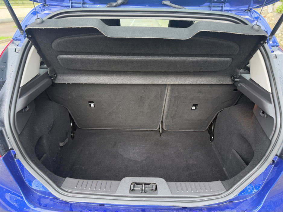 2015 Ford Fiesta ZETEC 1.0 PETROL NEW NCT €7,950