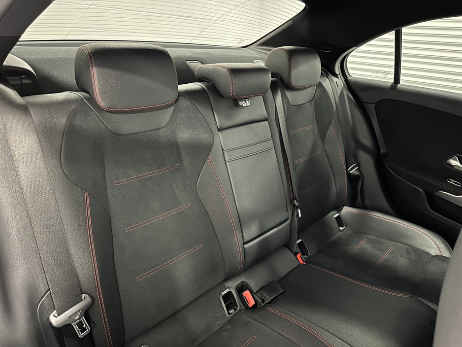 2020 Mercedes-Benz A Class - image 37