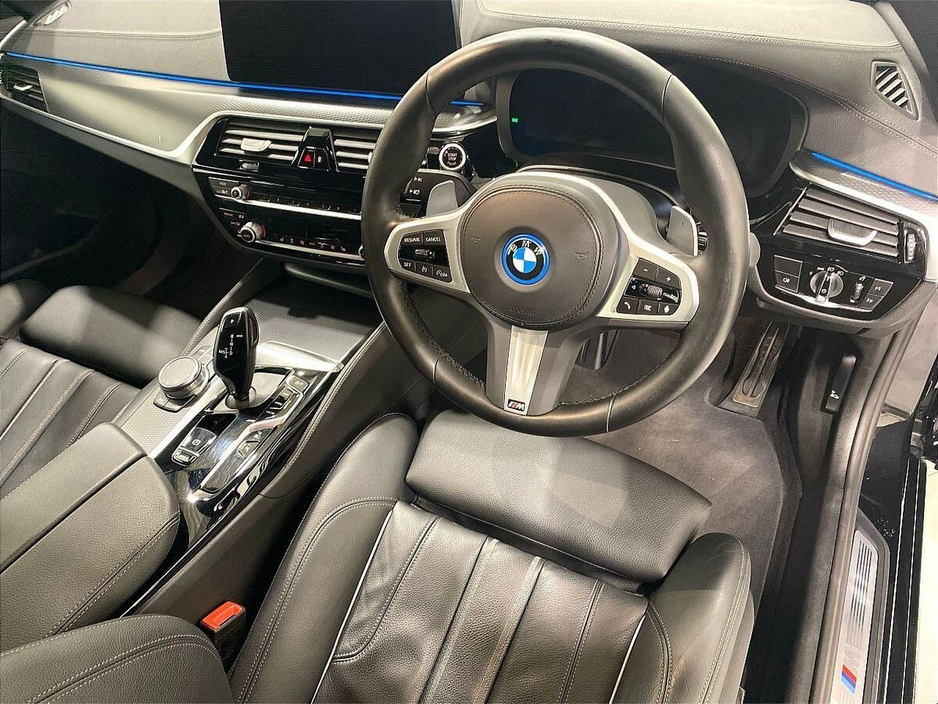 2024 BMW 5 Series 530e M Sport Touring €50,950