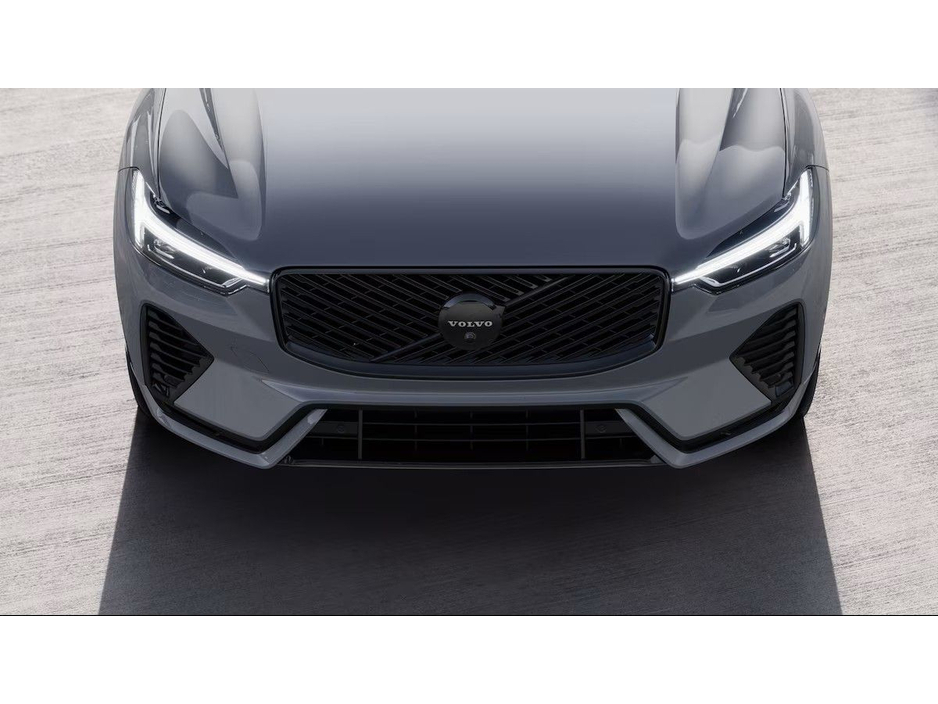 2026 Volvo XC60 - image 9