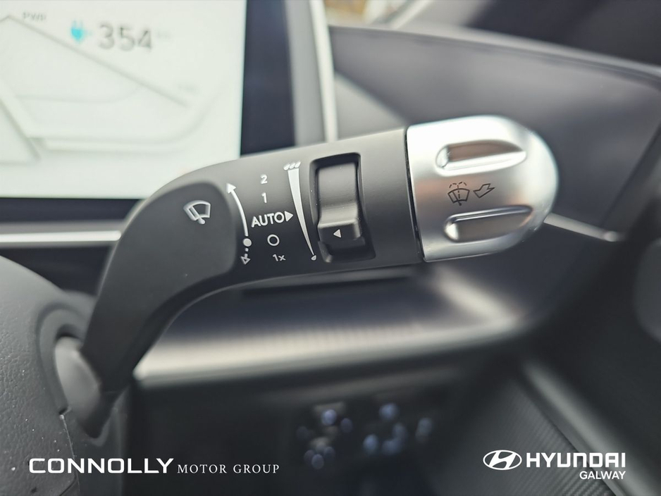 2025 Hyundai Ioniq 6 - image 25