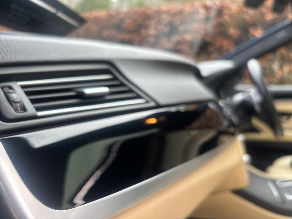 2015 BMW M5 - image 18