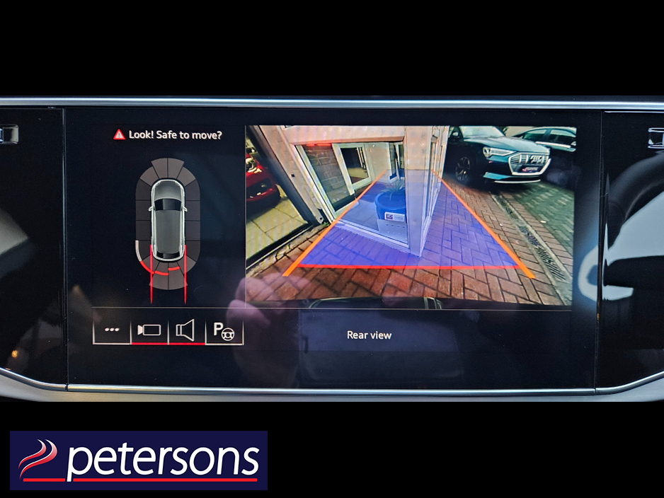 2025 Audi Q8 490PS QUATTRO S-LINE AUTOMATIC - PANORAMIC ROOF €104,950