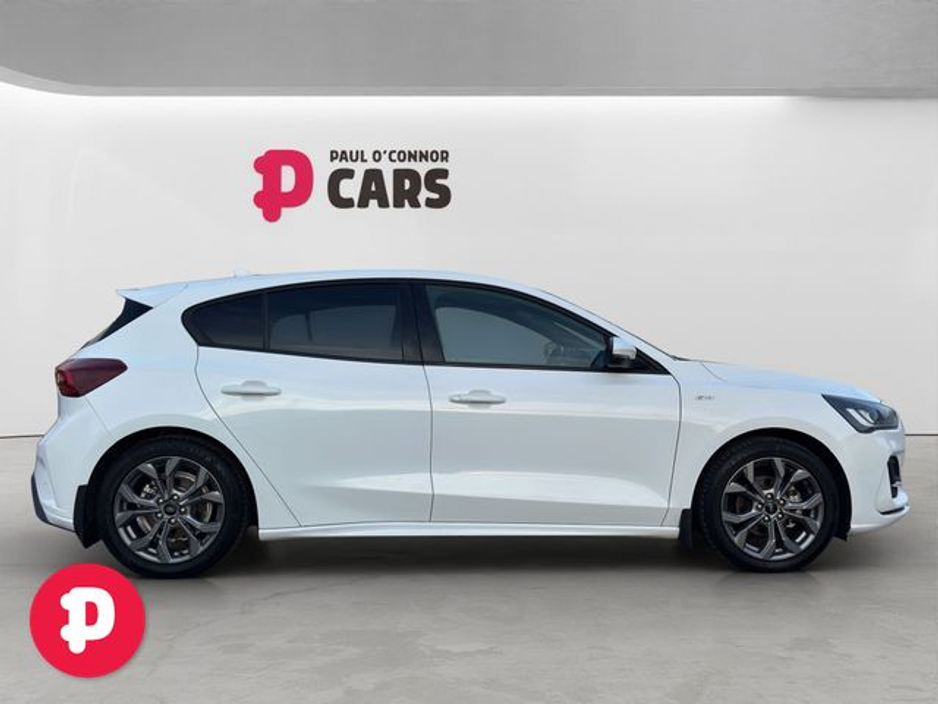 2023 Ford Focus - image 12