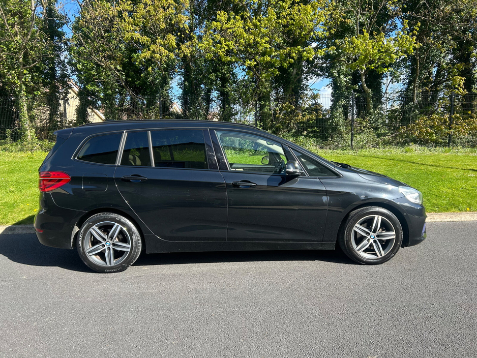 2015 BMW 2 Series - image 3
