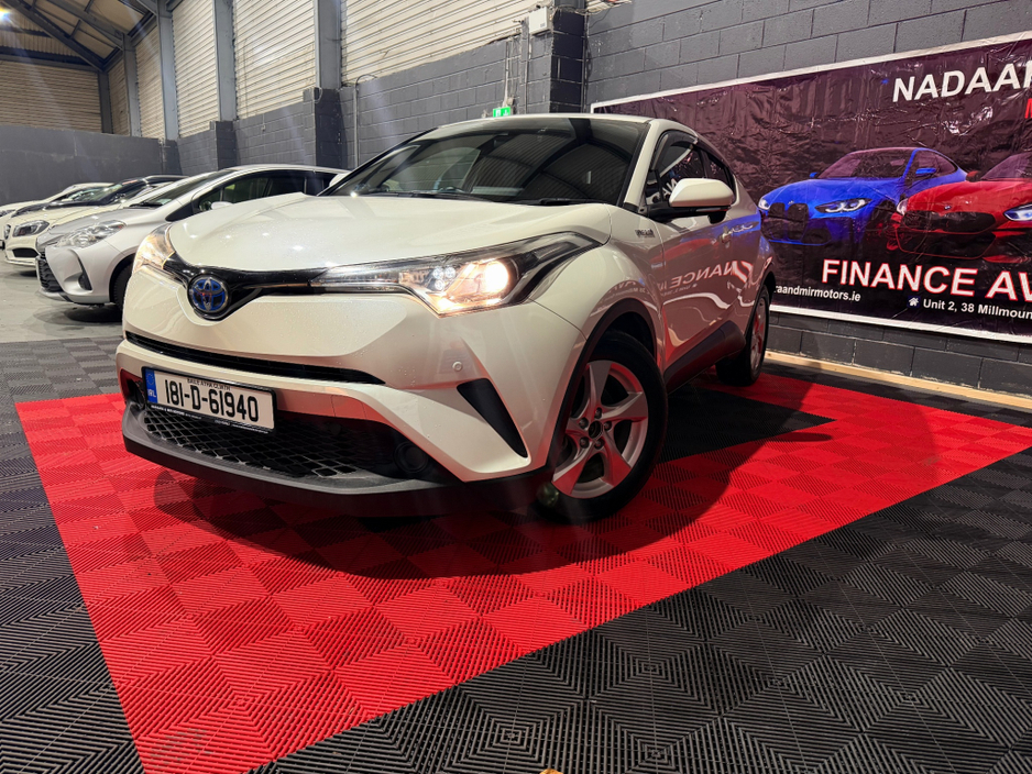 2018 Toyota C-HR 2018 Toyota C-HR Hybrid S-model (high spec) €19,249