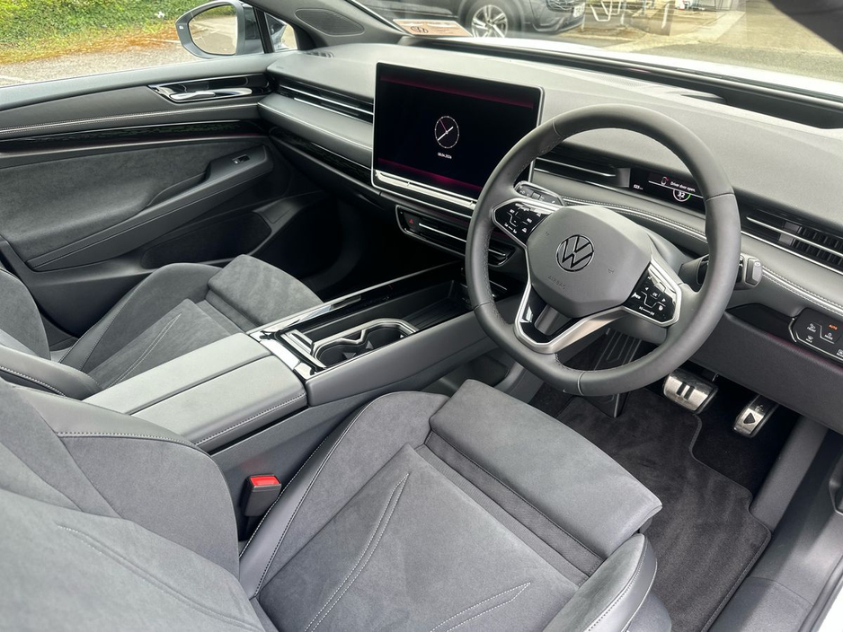 2026 Volkswagen ID.7 - image 6