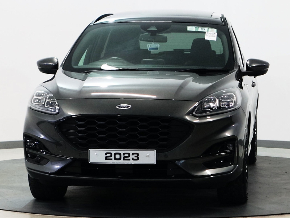 2023 Ford Kuga - image 11