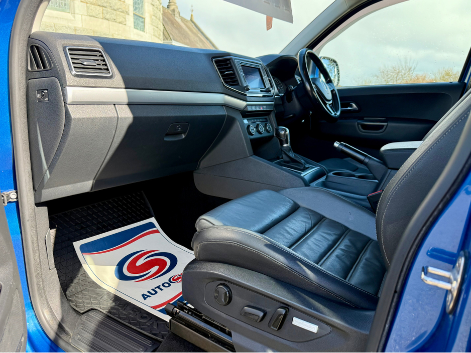 2018 Volkswagen Amarok - image 10