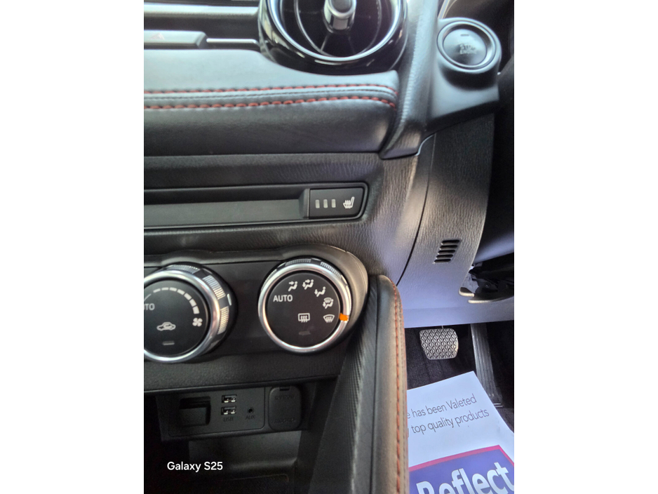 2016 Mazda Demio - image 14