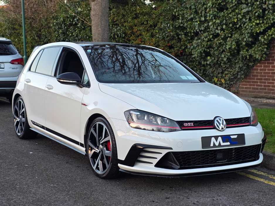 2016 Volkswagen Golf GTI CLUBSPORT 2.0TSI DSG 5DR 265HP €30,995