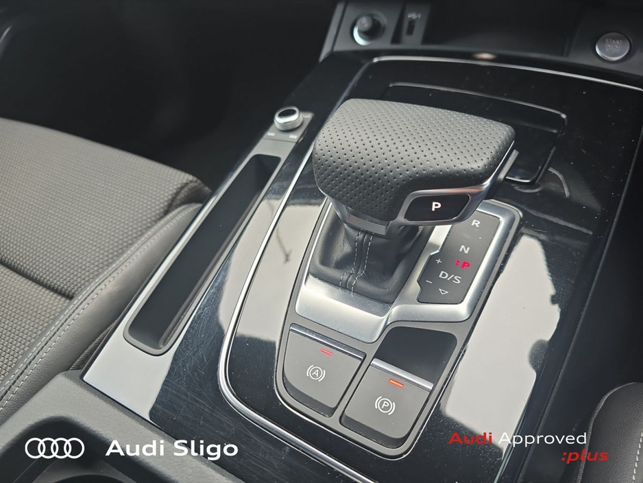 2024 Audi Q5 - image 15