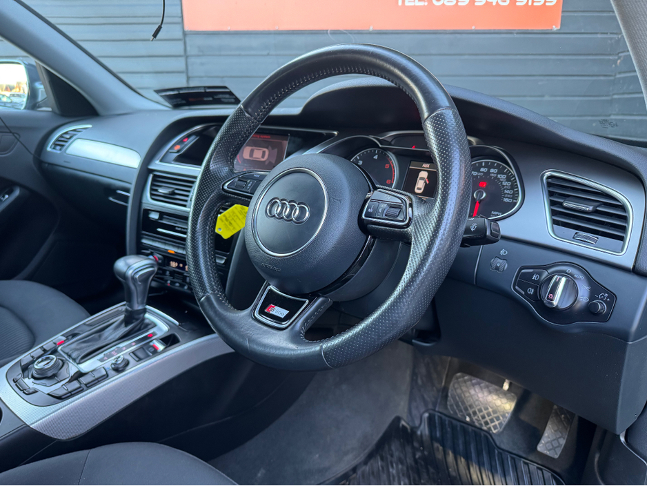 2012 Audi A4 - image 14