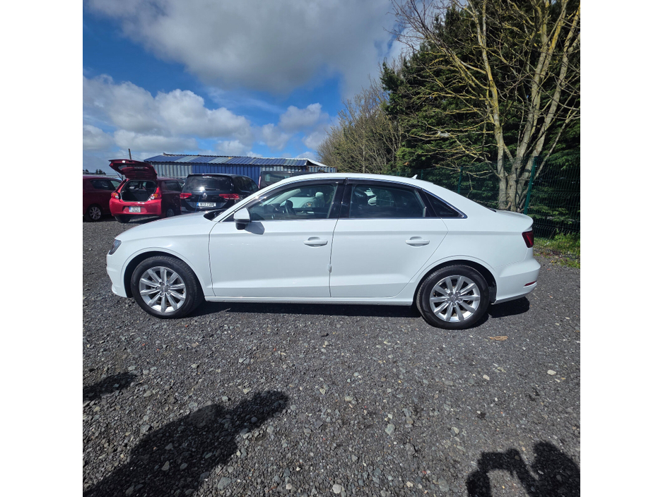 2016 Audi A3 - image 7