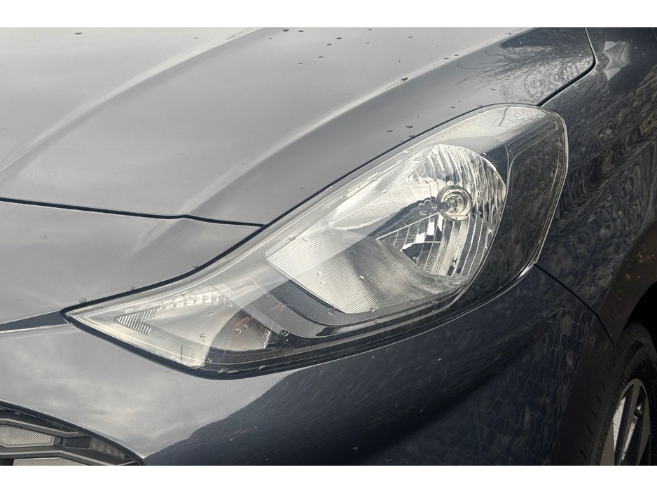 2024 Hyundai i10 ADVANCE €17,995