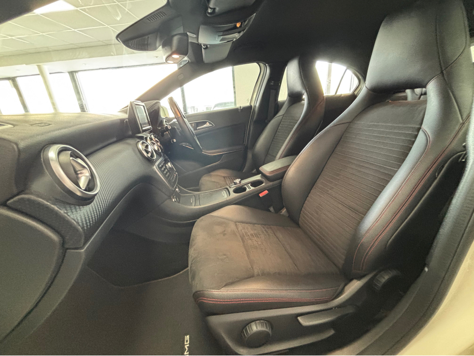 2015 Mercedes-Benz A Class - image 12