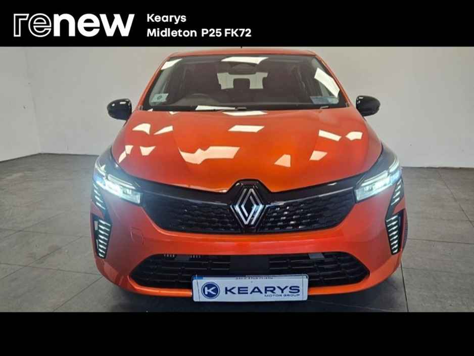 2025 Renault Clio - image 8