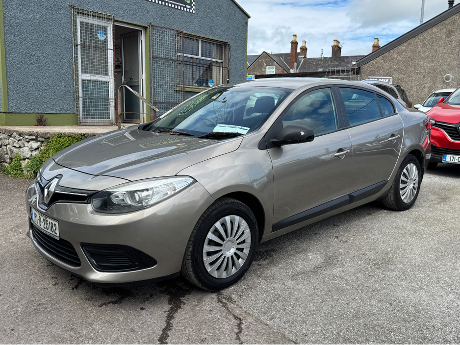 2016 Renault Fluence - image 8