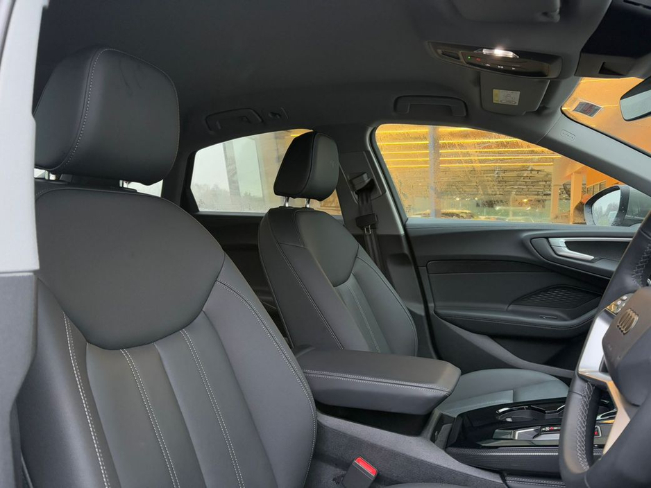 2025 Audi A5 40 TDI 204HP SE S-T €51,888