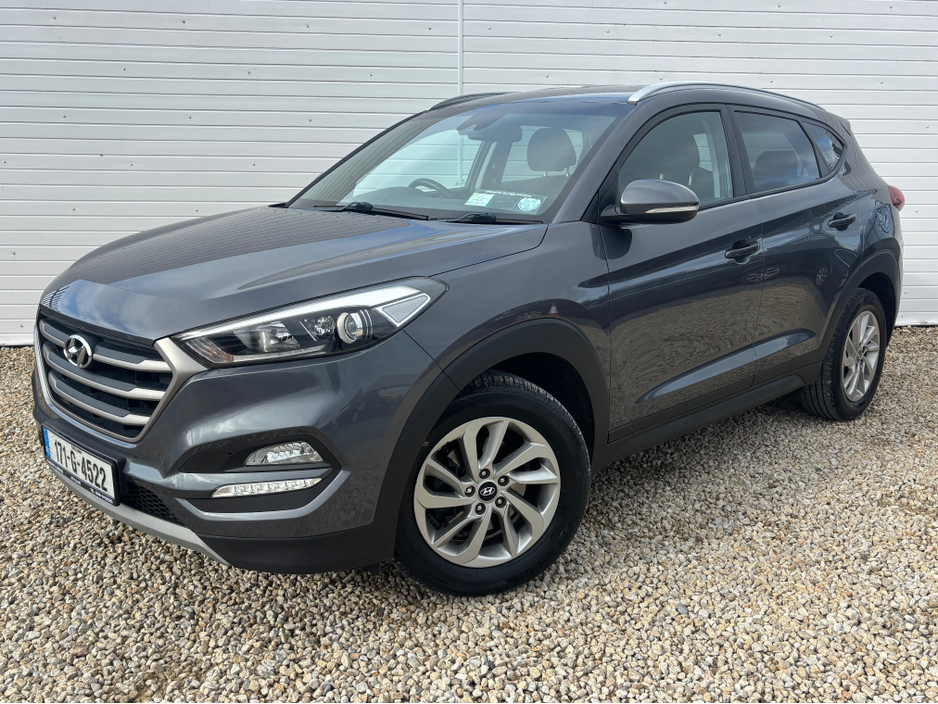 2017 Hyundai Tucson - image 18
